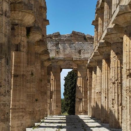 Chiaro Di Luna - Appartamento Luna Crescente Paestum Zewnętrze zdjęcie